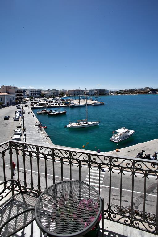 Готель Aegli 1876 Tinos Номер фото